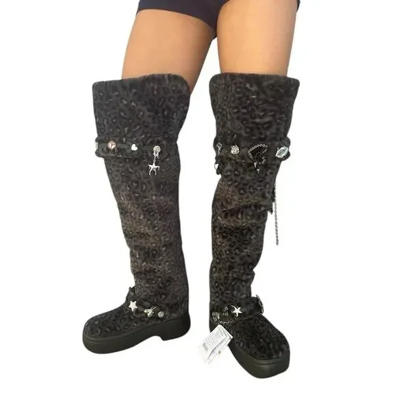 T-Pain x Crocs Wmns Classic Unfurgettable Knee High Boot Leopard size 10 New